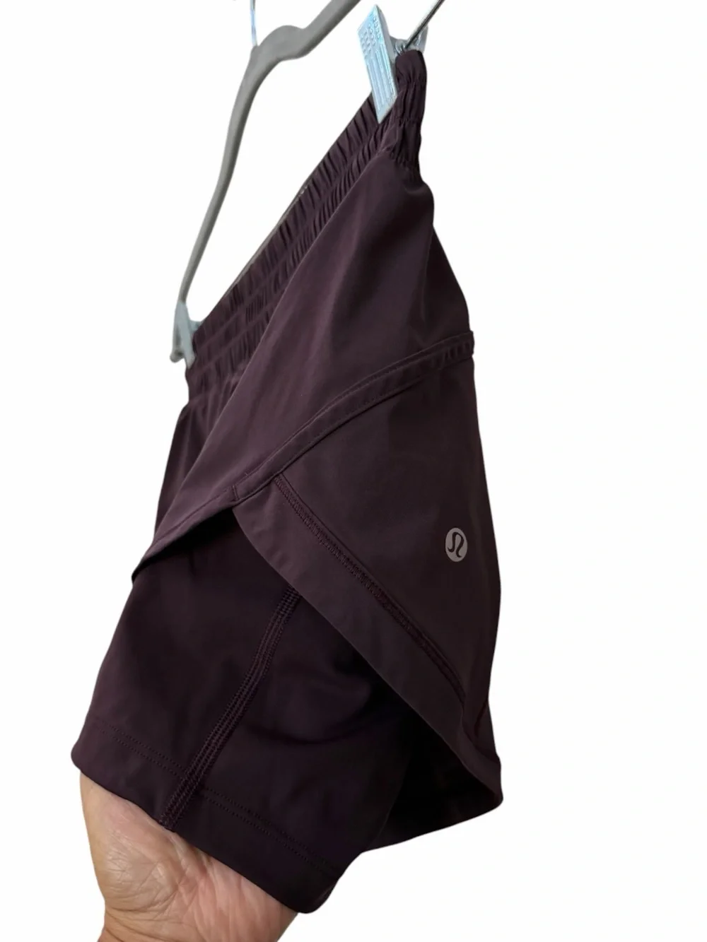 Lululemon Hotty Hot High Rise Lined 2.5